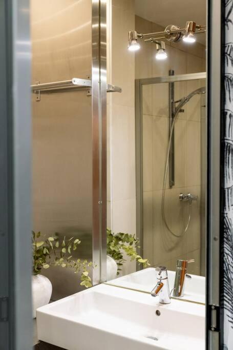 Atico Nuevo En Corazon De Malaga Apartment Bagian luar foto