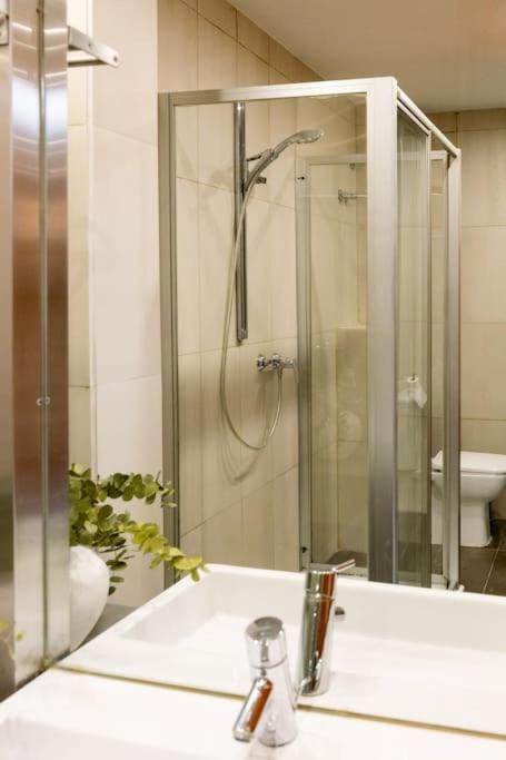 Atico Nuevo En Corazon De Malaga Apartment Bagian luar foto